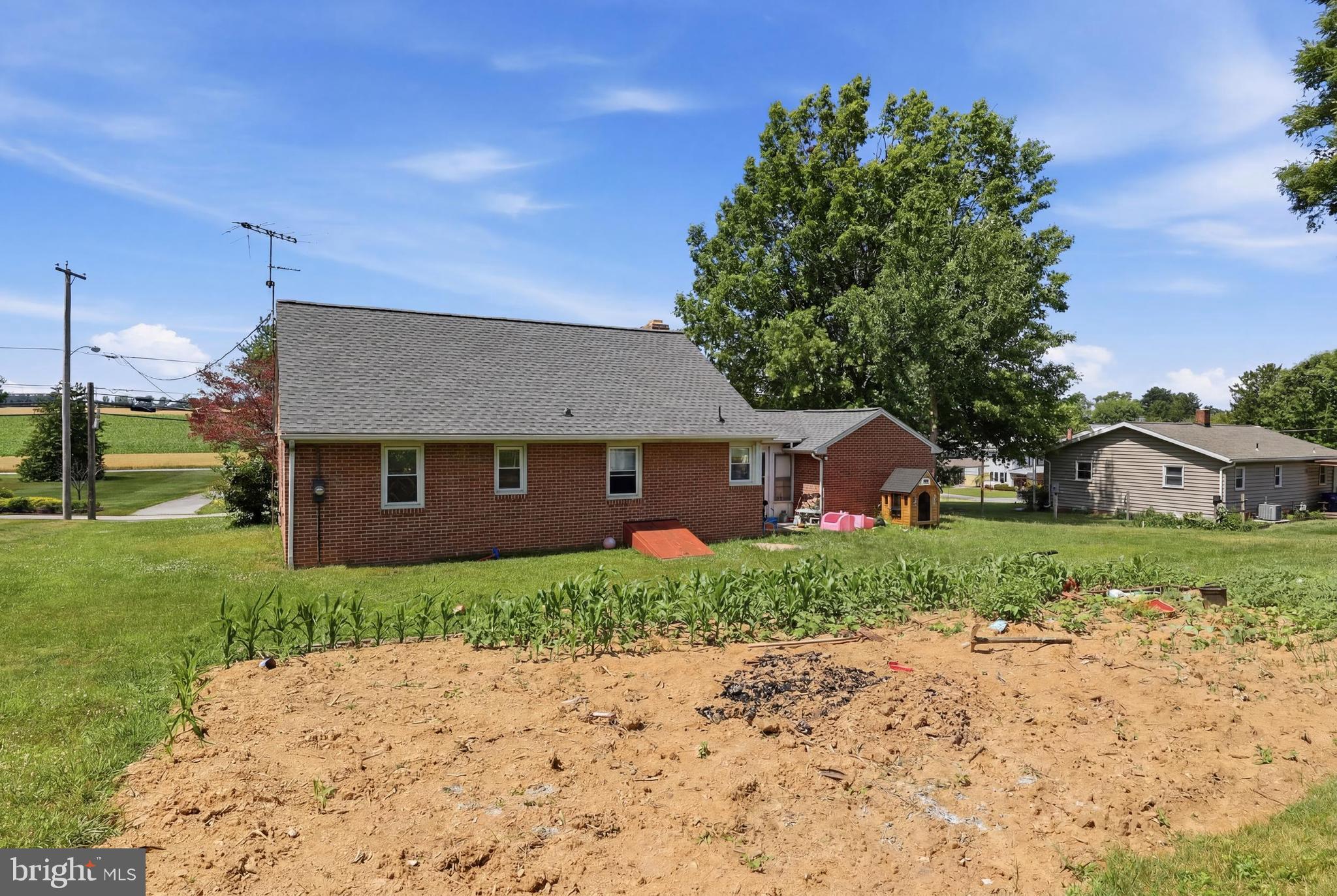 30 Hanover Street Spring Grove, PA 17362 - Photo 17 of 29 Gallery Image 17