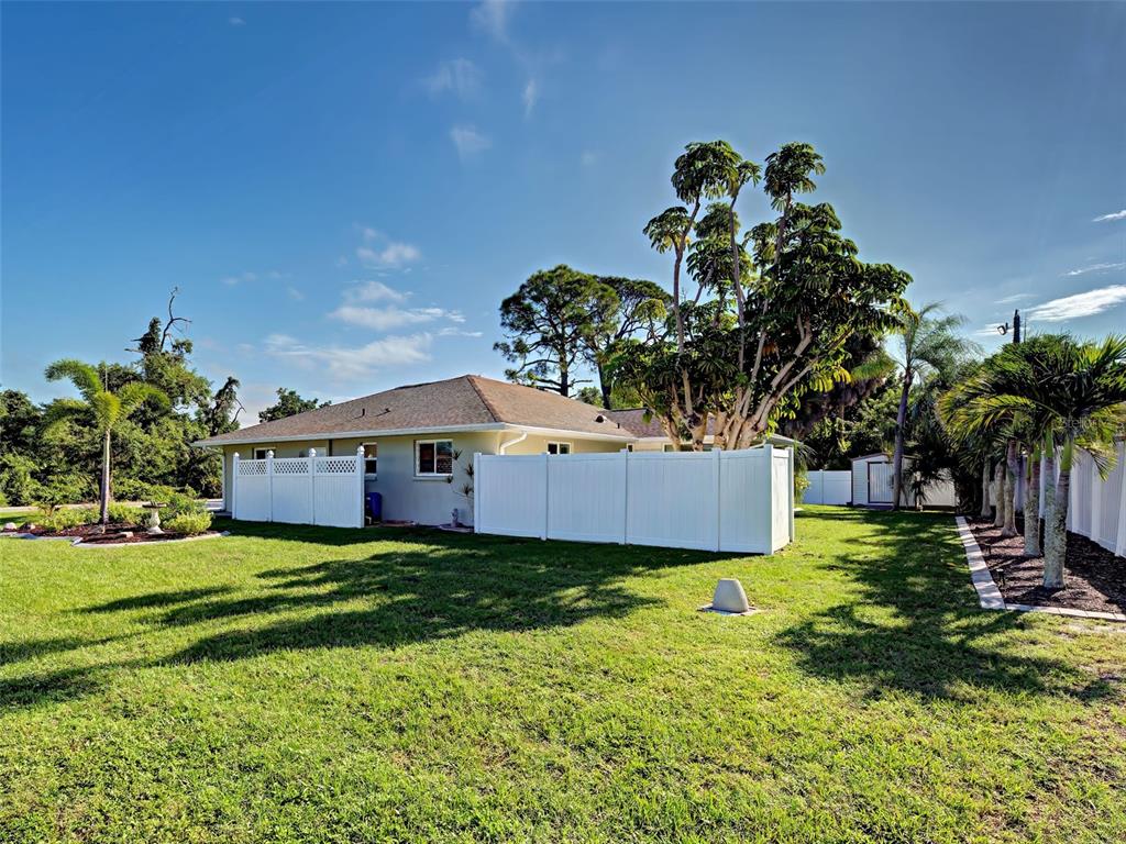 785 Cypress Road Venice, FL 34293 - Photo 9 of 67 Gallery Image 9