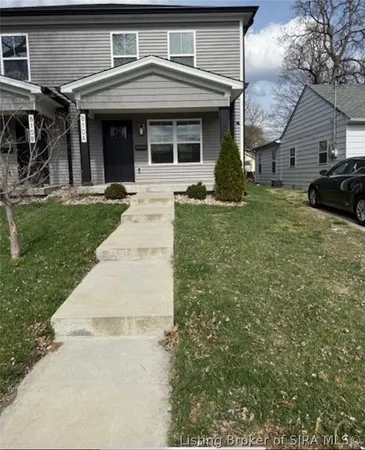 $214,900 | 810 Pratt Street, Unit A, Jeffersonville, IN 47130