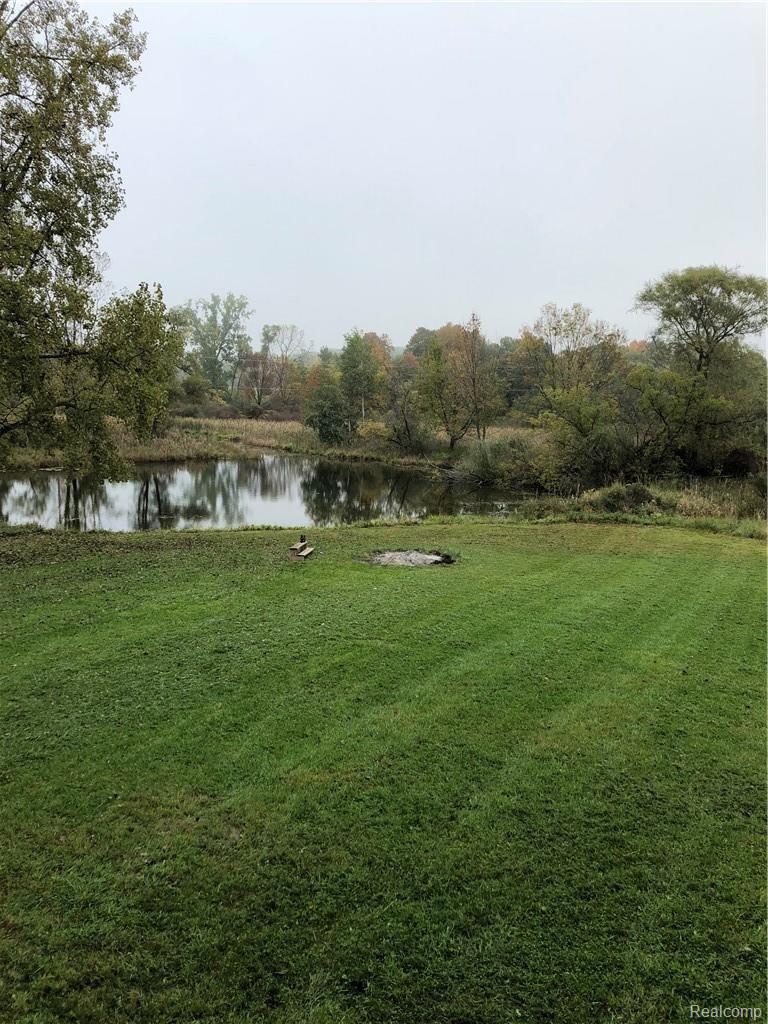 7480 Linden Road Fenton, MI 48430 - Photo 20 of 71 IMG_0969.JPG