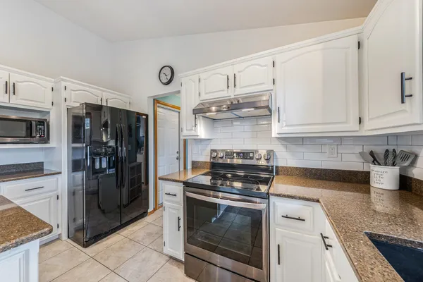 $392,000 | 3650 Chappell Drive, Grand Chute, WI 54914