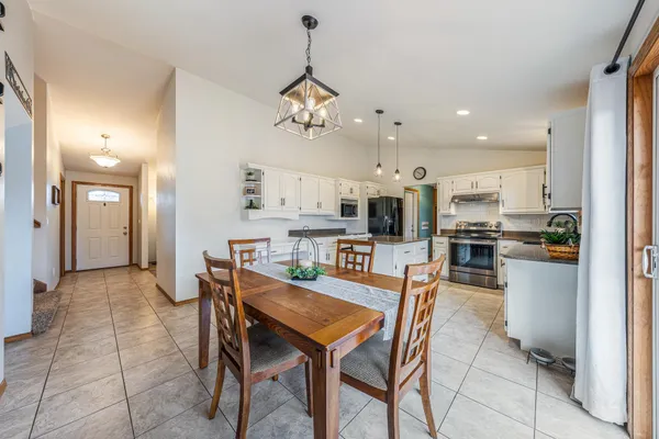 $392,000 | 3650 Chappell Drive, Grand Chute, WI 54914