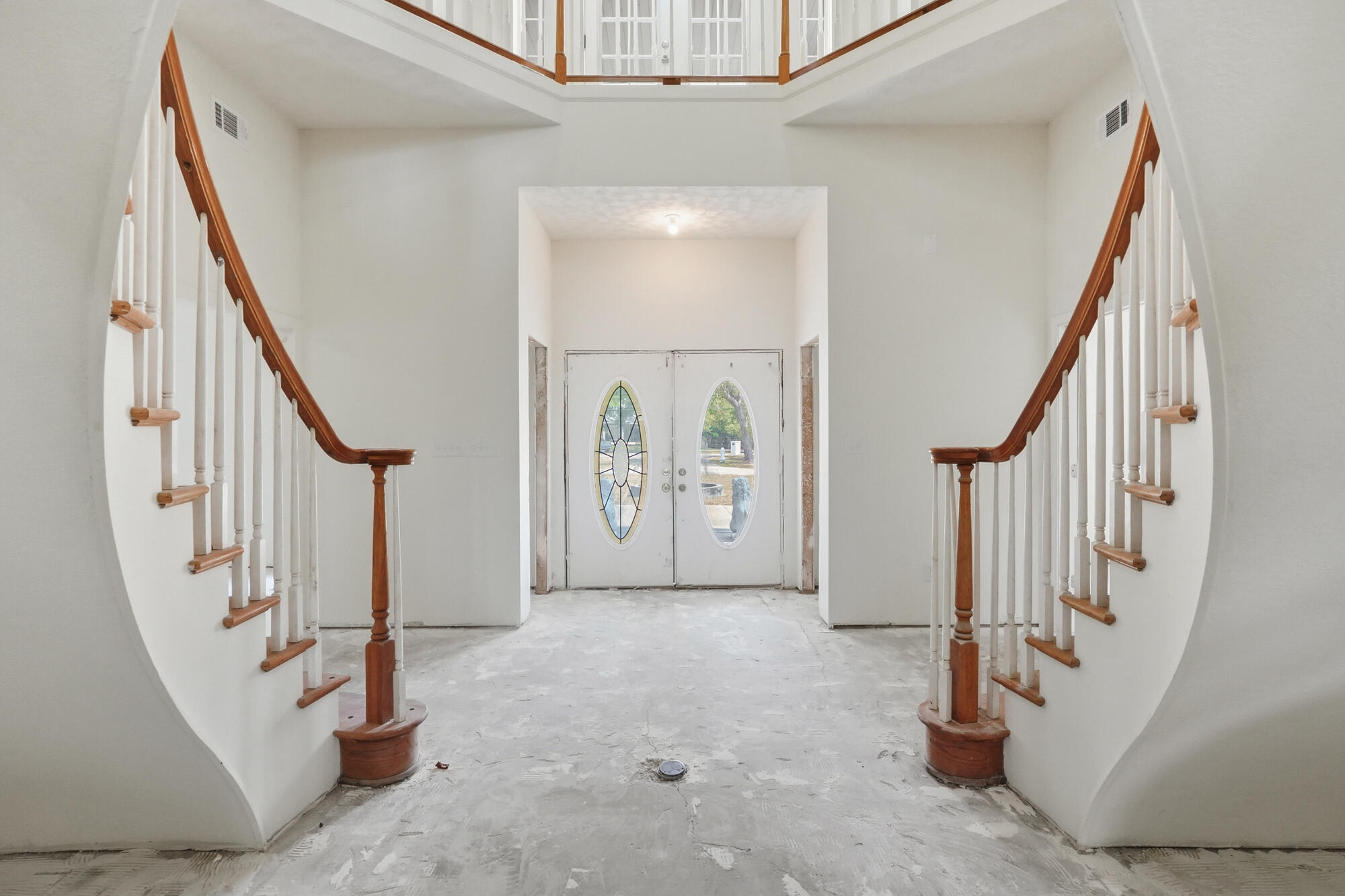 680 Mallet Bayou Road Freeport, FL 32439 - Photo 4 of 76 Entry Way
