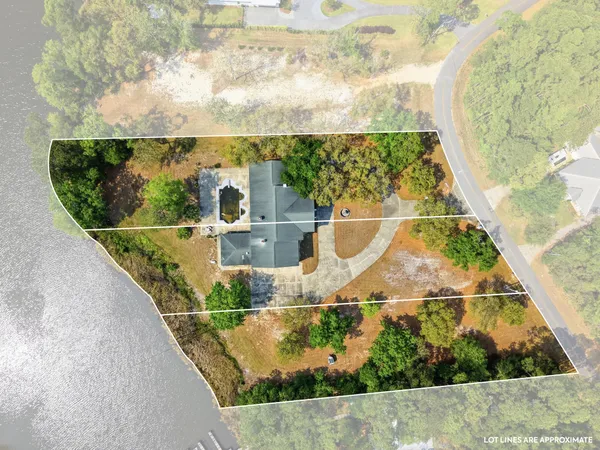 $1,700,000 | 680 Mallet Bayou Road, Freeport, FL 32439