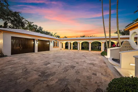 $11,985,000 | 2929 Marys Way, Palm Beach Gardens, FL 33410