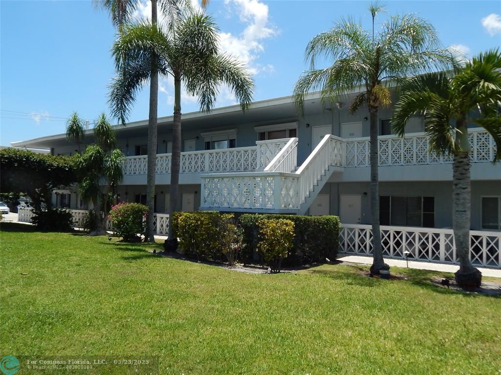 2170 Northeast 51st Ct Unit B28  