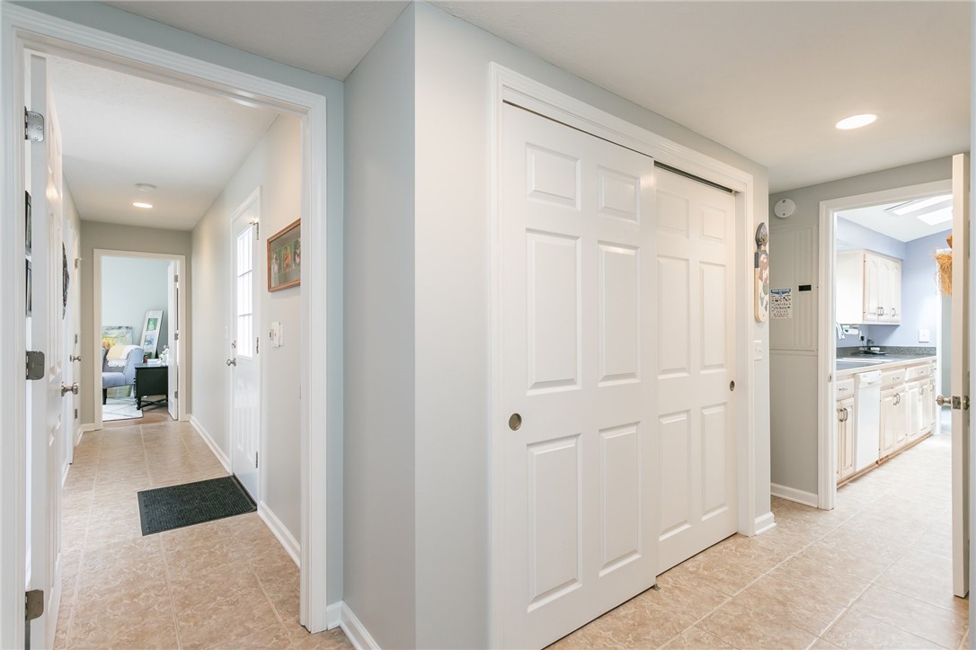 227 Lighthouse Road Parma, NY 14468 - Photo 15 of 46