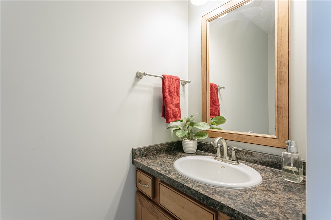 227 Lighthouse Road Parma, NY 14468 - Photo 17 of 46