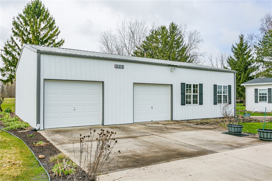 227 Lighthouse Road Parma, NY 14468 - Photo 32 of 46