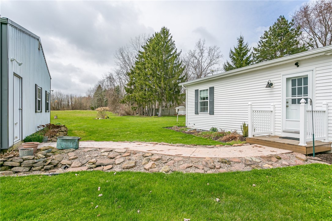 227 Lighthouse Road Parma, NY 14468 - Photo 37 of 46