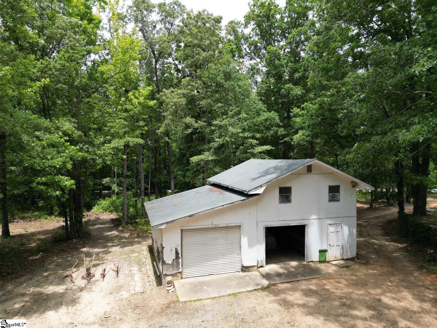 100 State Rd S-4-548 Belton, SC 29627 - Photo 8 of 11