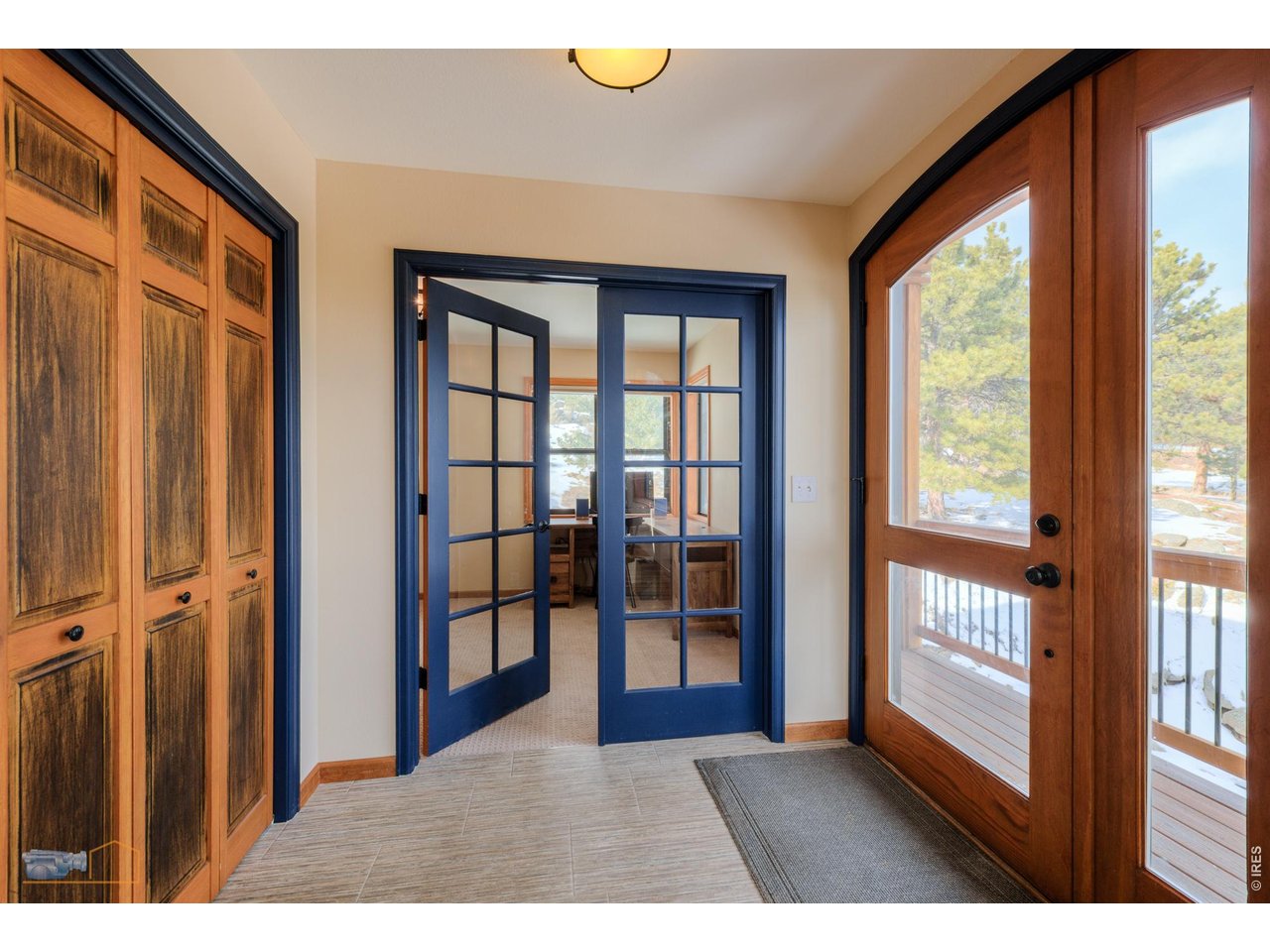 84 Canon View Road Boulder, CO 80302 - Photo 5 of 33 a view interior of a house with wooden floor and windows
