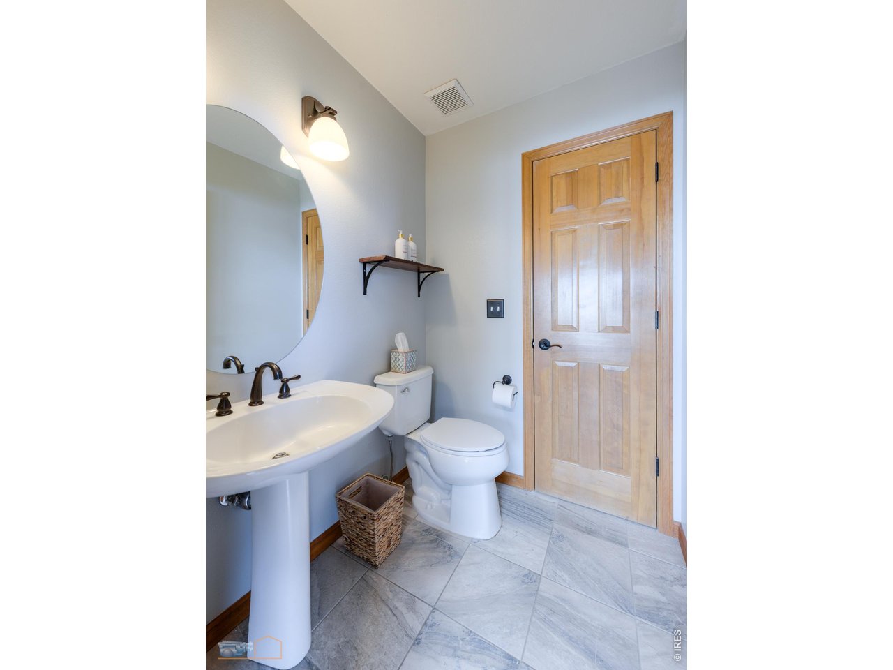 84 Canon View Road Boulder, CO 80302 - Photo 10 of 33 a bathroom with a sink toilet and shower