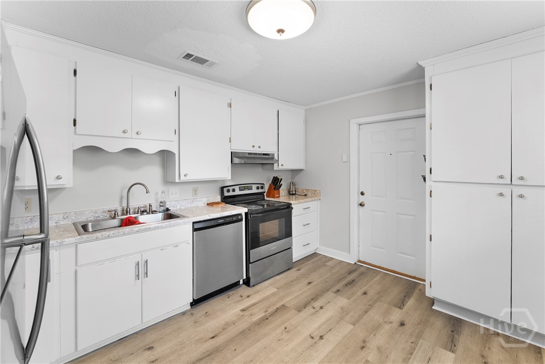 129 Vandiver Road Allenhurst, GA 31301 - Photo 9 of 29