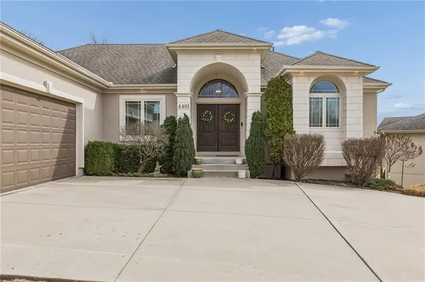 $635,000 | 4481 Southwest Raintree Shore Drive, Lee's Summit, MO 64082