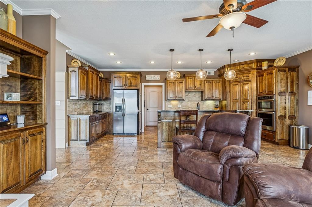 4481 Southwest Raintree Shore Drive Lee's Summit, MO 64082 - Photo 14 of 48