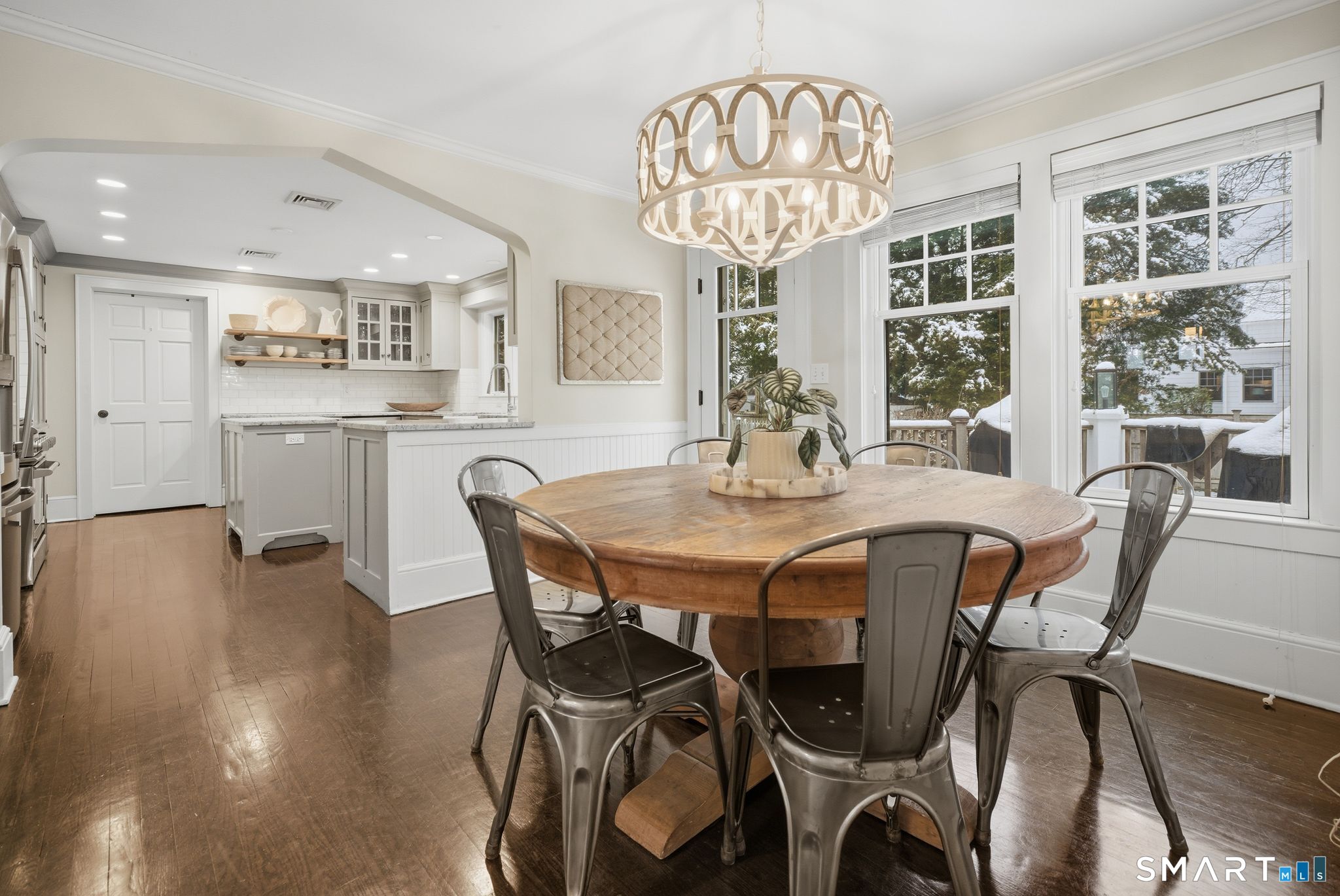 115 Fern Street Fairfield, CT 06824 - Photo 4 of 33