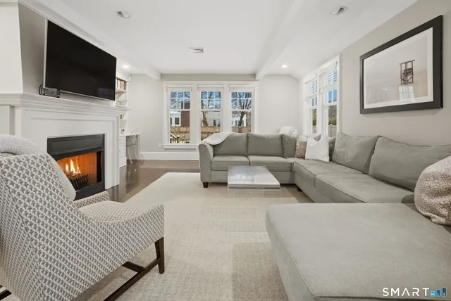 $2,175,000 | 115 Fern Street, Fairfield, CT 06824
