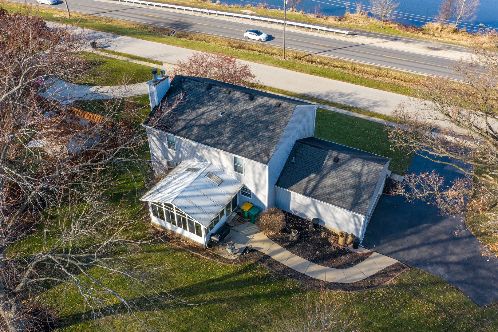 28 East River Road Montgomery, IL 60538 - Photo 3 of 42