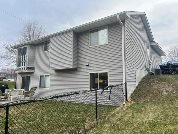 $310,000 | 1117 Juniper Lane, Buffalo, MN 55313