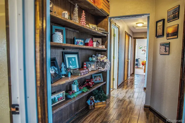 $750,000 | 29500 State Highway 52, Keenesburg, CO 80643