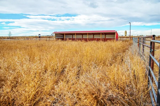 $750,000 | 29500 State Highway 52, Keenesburg, CO 80643