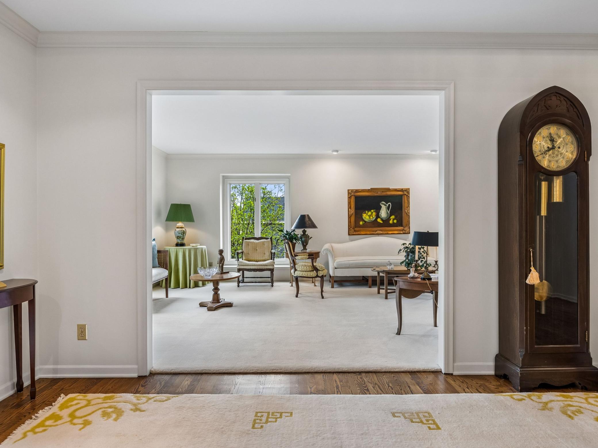 11202 Mt Curve Road Eden Prairie, MN 55347 - Photo 10 of 61