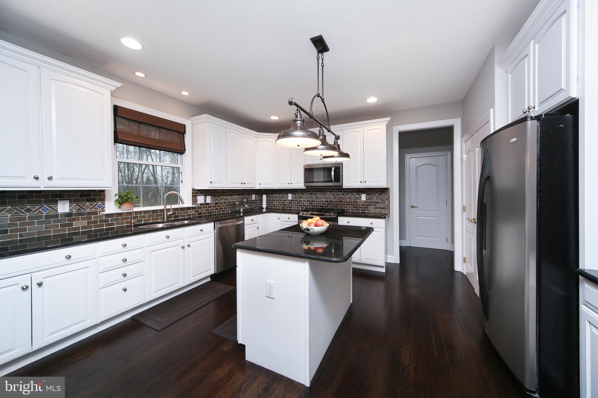 21 Sheridan Road Doylestown, PA 18901 - Photo 11 of 27 Gallery Image 11