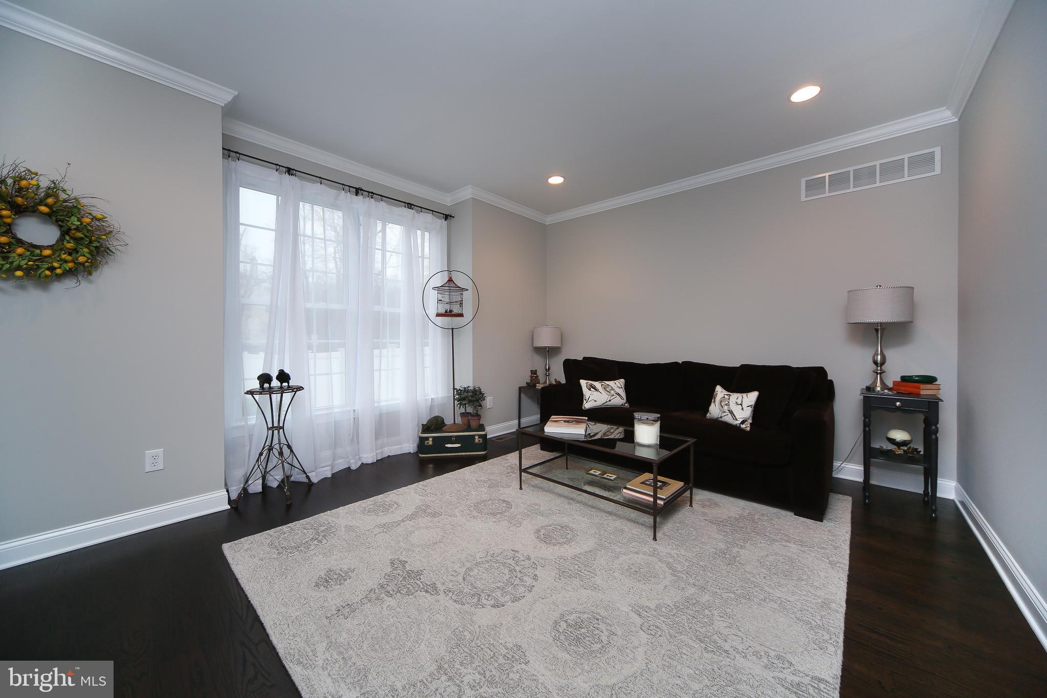 21 Sheridan Road Doylestown, PA 18901 - Photo 6 of 27 Gallery Image 6