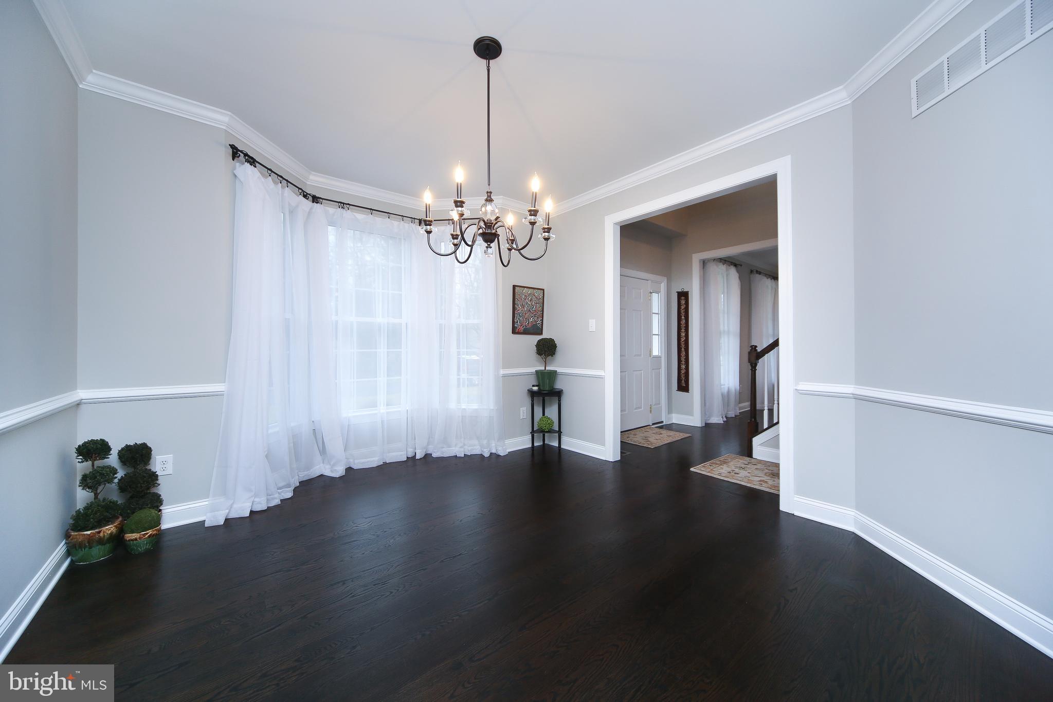 21 Sheridan Road Doylestown, PA 18901 - Photo 9 of 27 Gallery Image 9