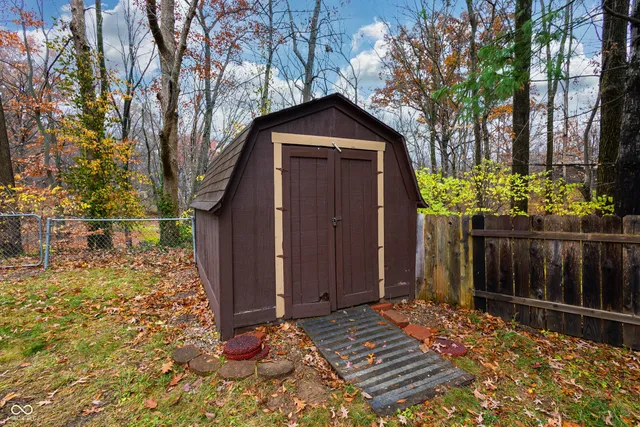 $339,900 | 7942 Continental Drive, Mooresville, IN 46158