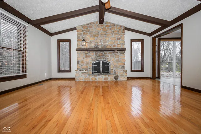 $339,900 | 7942 Continental Drive, Mooresville, IN 46158