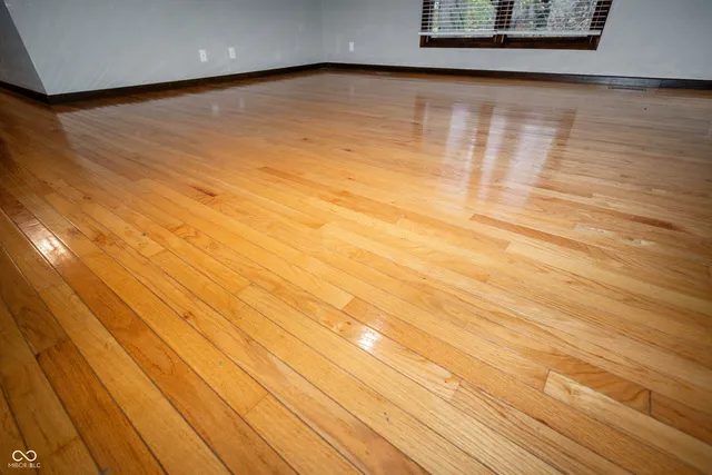 $339,900 | 7942 Continental Drive, Mooresville, IN 46158