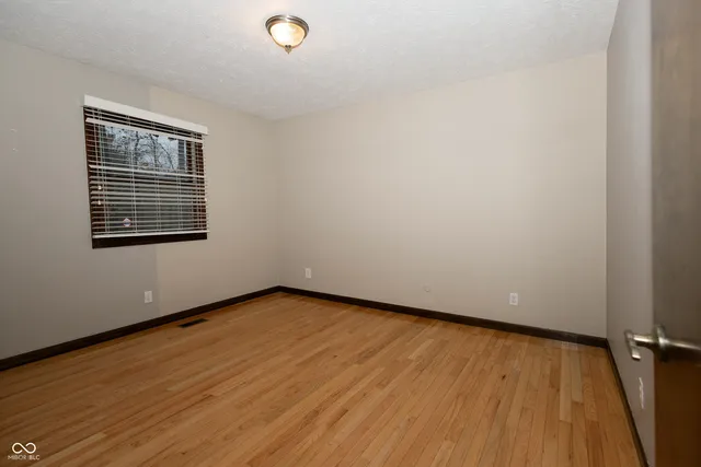 $339,900 | 7942 Continental Drive, Mooresville, IN 46158