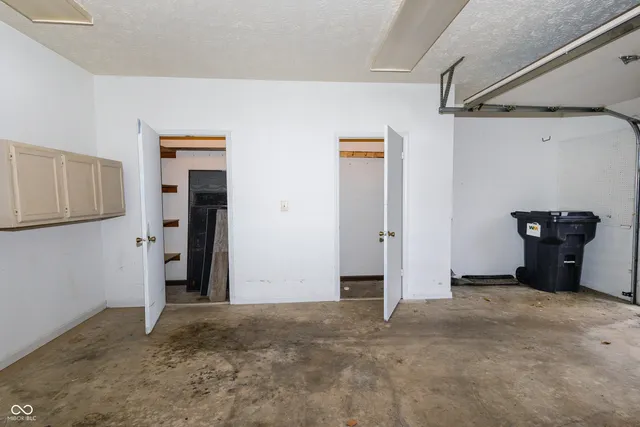 $339,900 | 7942 Continental Drive, Mooresville, IN 46158