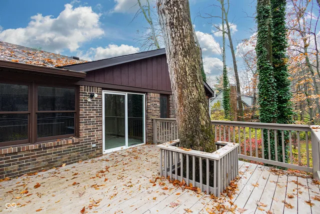 $339,900 | 7942 Continental Drive, Mooresville, IN 46158