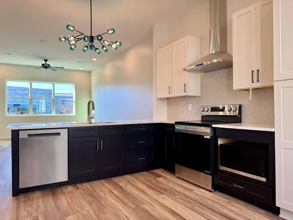 $2,495 | 1800 South Holtzclaw Avenue, Unit 1857 ZETA WAY, Chattanooga, TN 37404