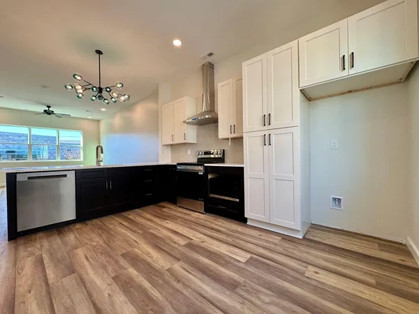 $2,495 | 1800 South Holtzclaw Avenue, Unit 1857 ZETA WAY, Chattanooga, TN 37404