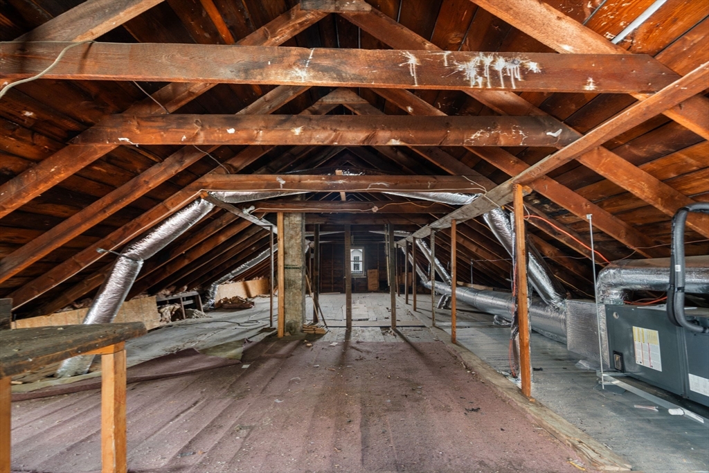 252 Shaw Street Lowell, MA 01851 - Photo 13 of 27