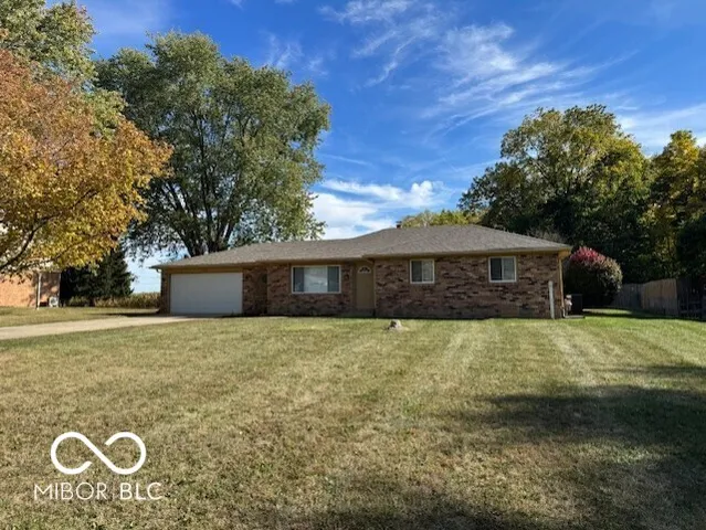 $247,500 | 5630 South Cladwell Drive, Pendleton, IN 46064