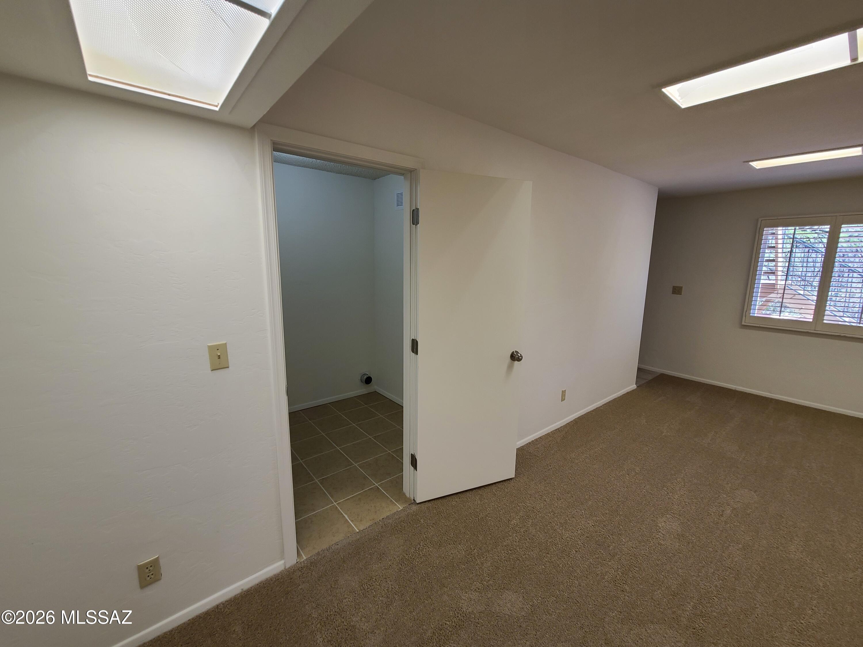 1435 East Indian Wells Road Tucson, AZ 85718 - Photo 33 of 49