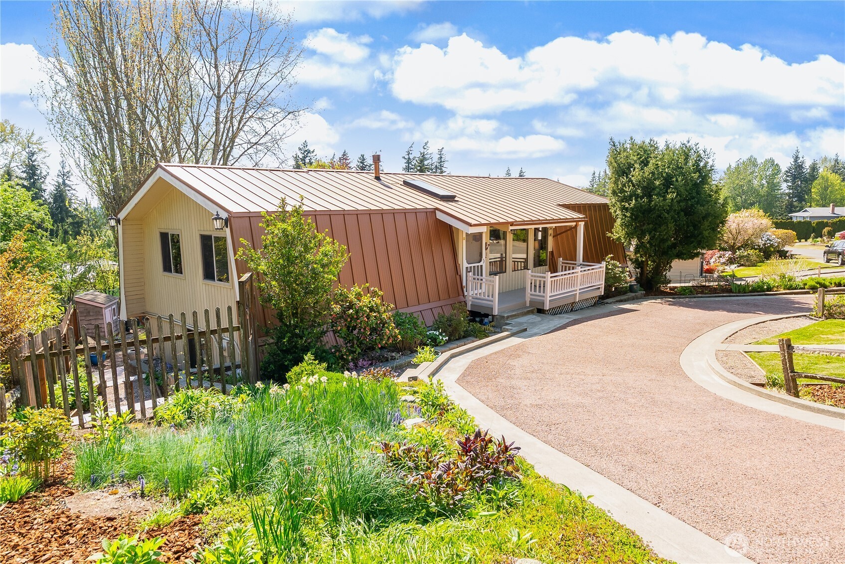 3881 Gala Loop Bellingham, WA 98226 - Photo 2 of 40