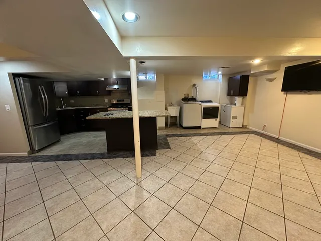 a view of a livingroom with furniture