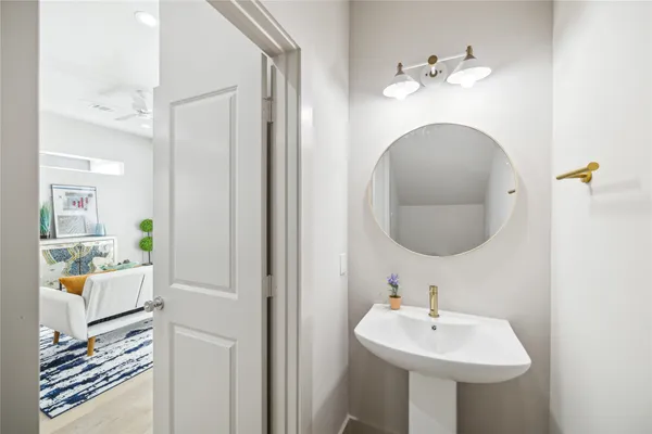 $329,990 | 5221 Hillman Street, Unit C, Houston, TX 77023
