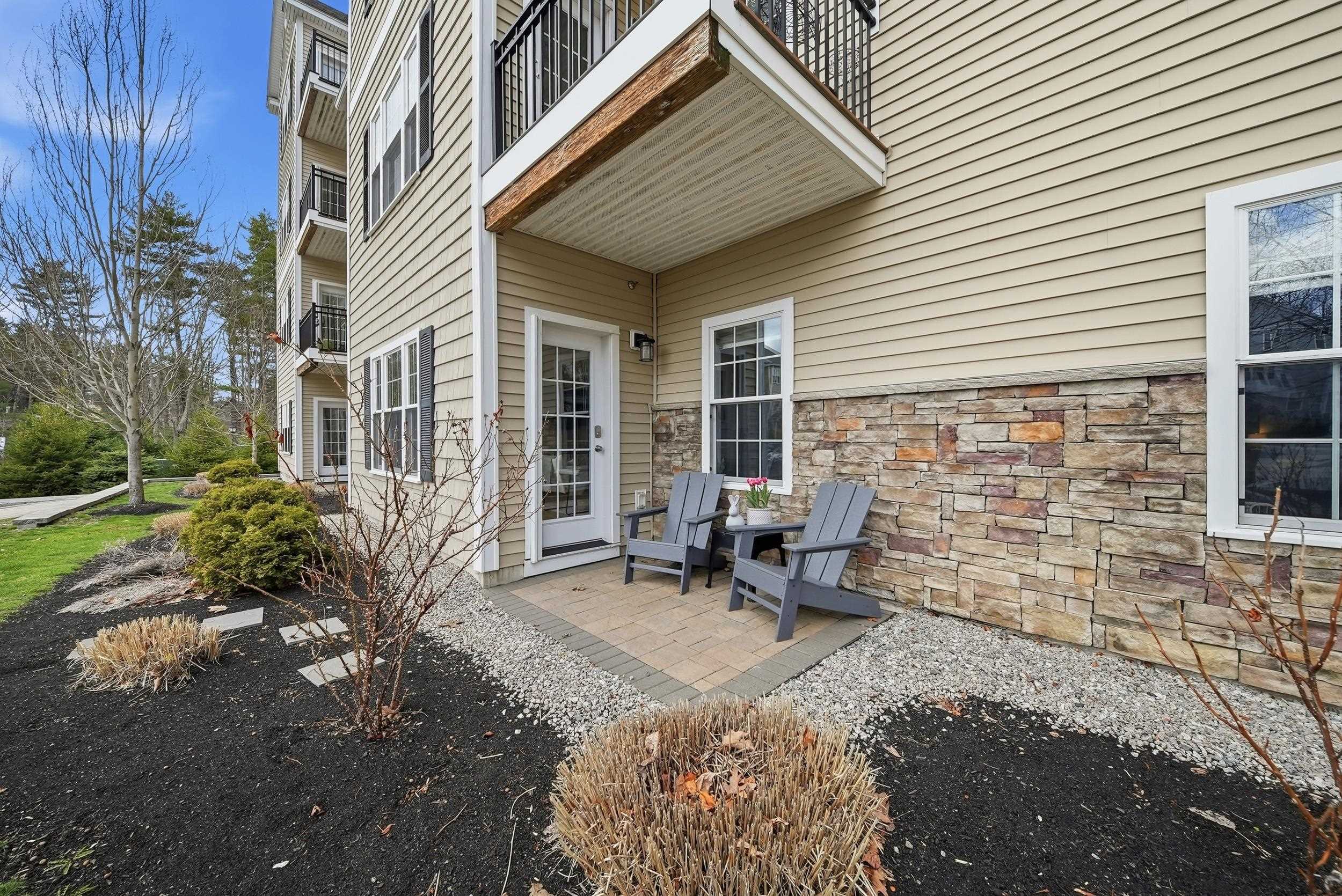 61 Acadia Lane, Unit 103 Exeter, NH 03833 - Photo 17 of 25