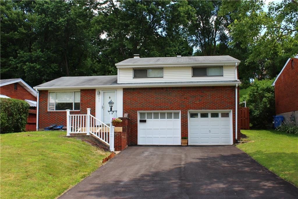 491 Lindsay Road Carnegie, PA 15106 - Photo 1 of 25 Gallery Image 1