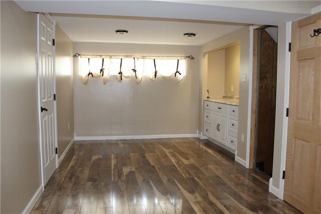 491 Lindsay Road Carnegie, PA 15106 - Photo 22 of 25 Gallery Image 22