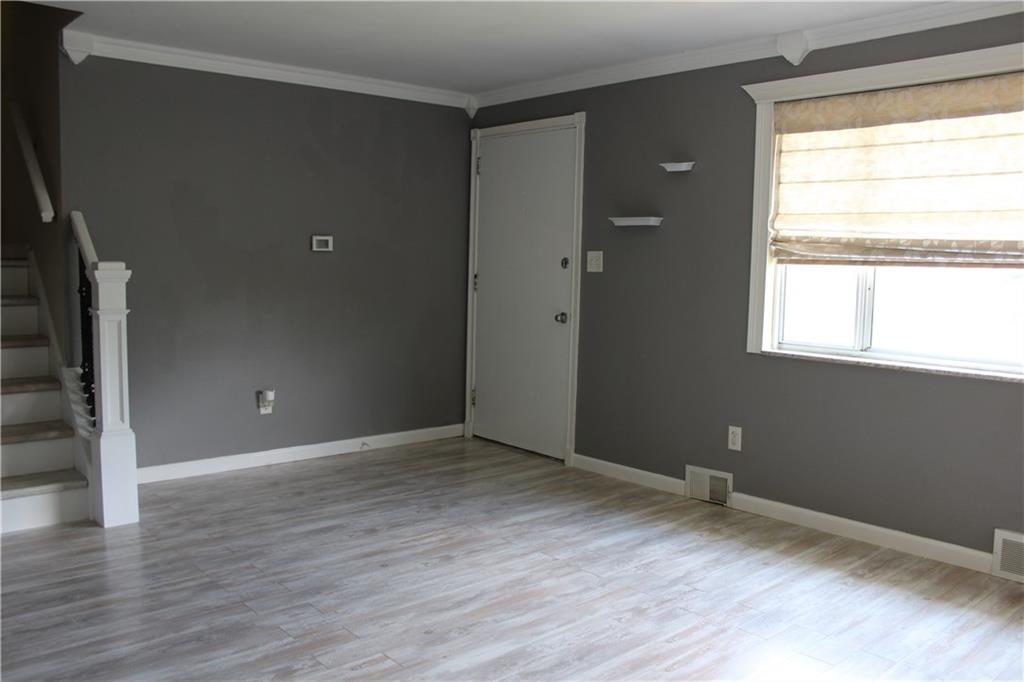 491 Lindsay Road Carnegie, PA 15106 - Photo 10 of 25 Gallery Image 10