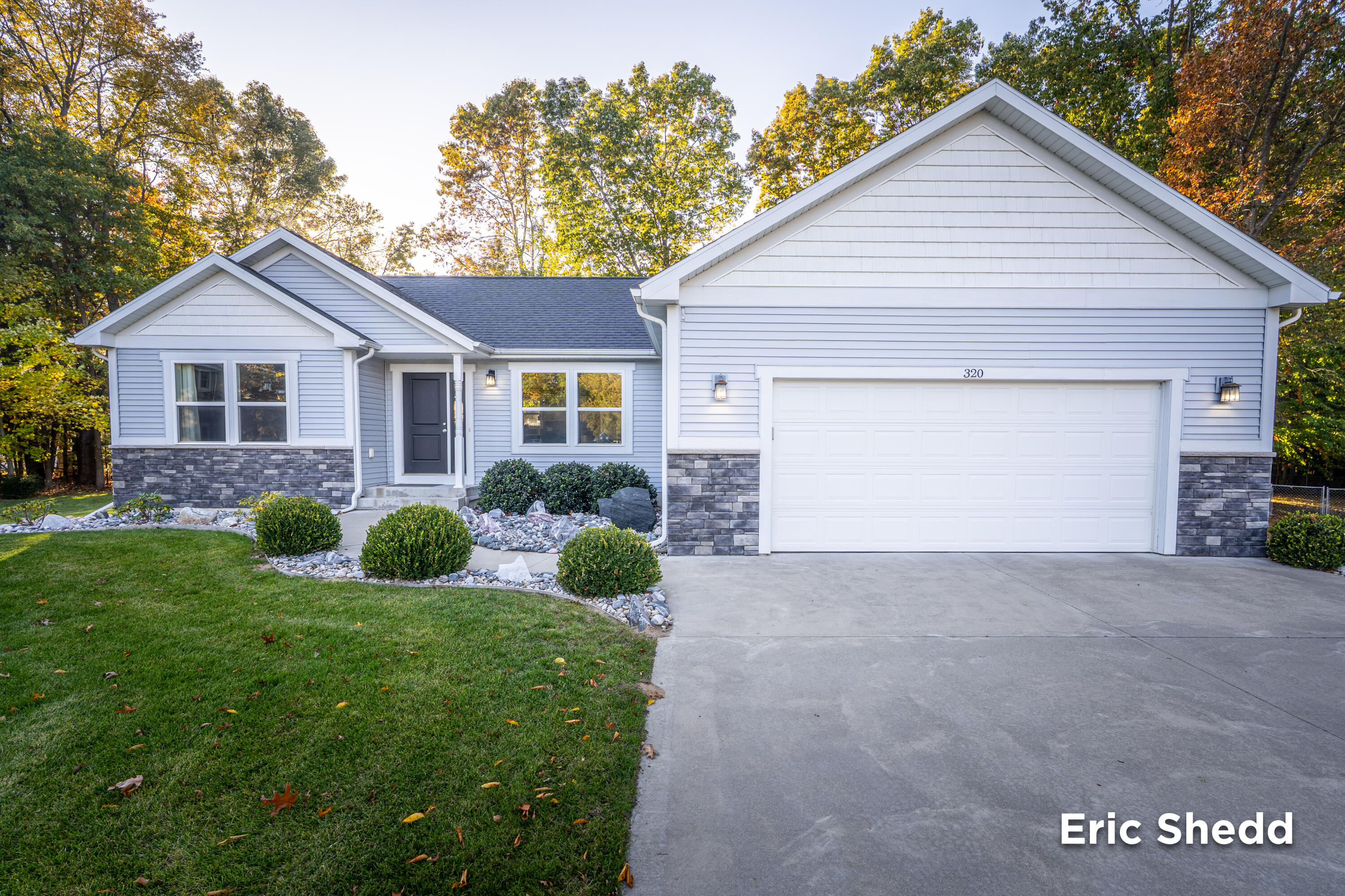 320 Caravan Road Norton Shores, MI 49441 - Photo 3 of 44 320-Caravan-Dr-3