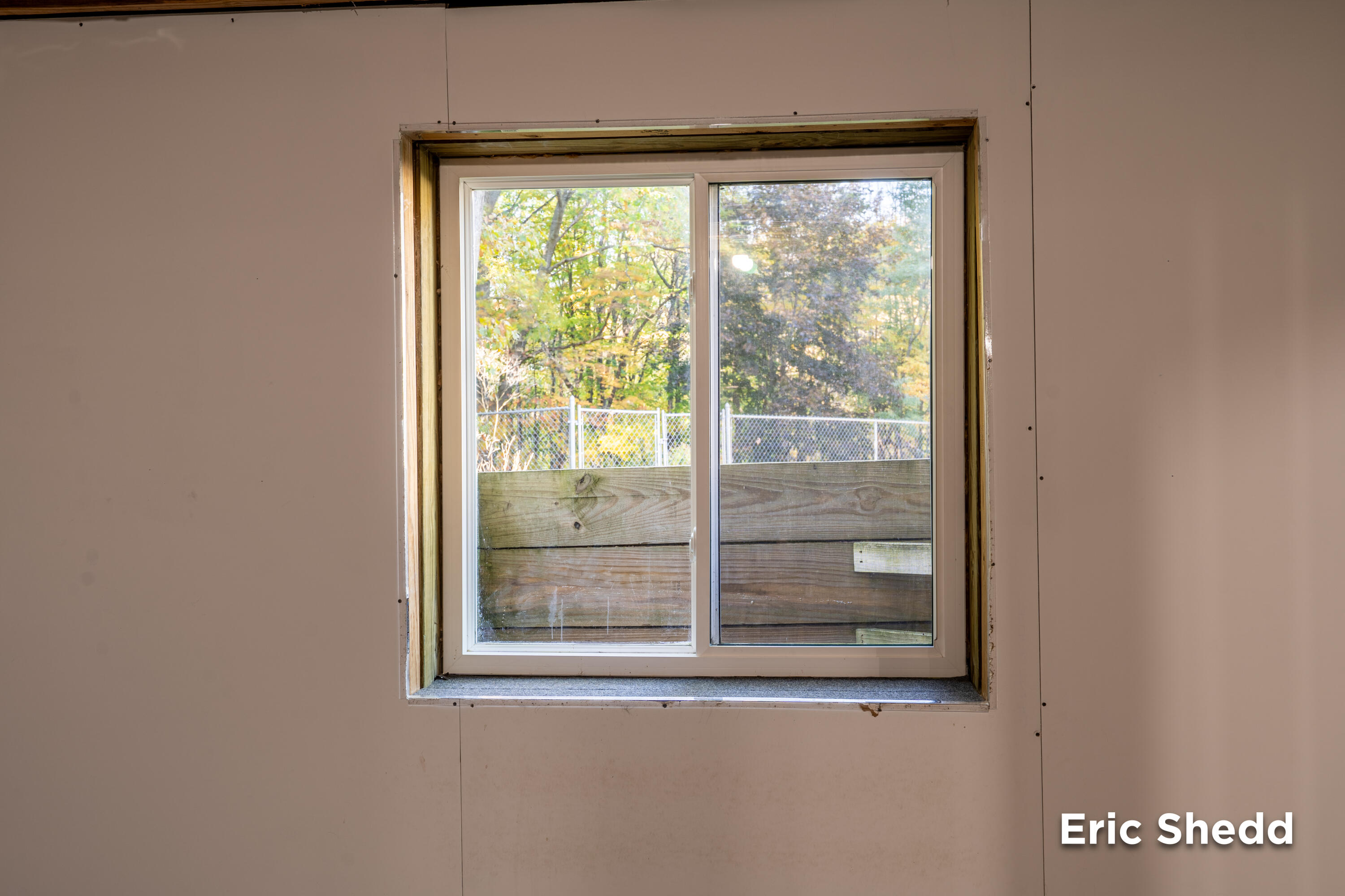 320 Caravan Road Norton Shores, MI 49441 - Photo 36 of 44 320-Caravan-Dr-35